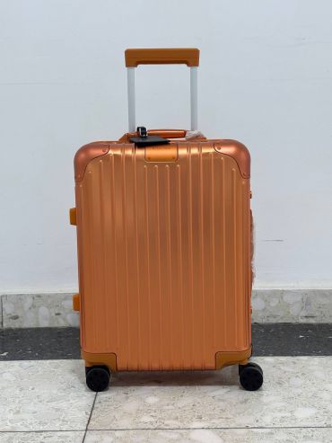 Чемодан Rimowa  LUX-136237