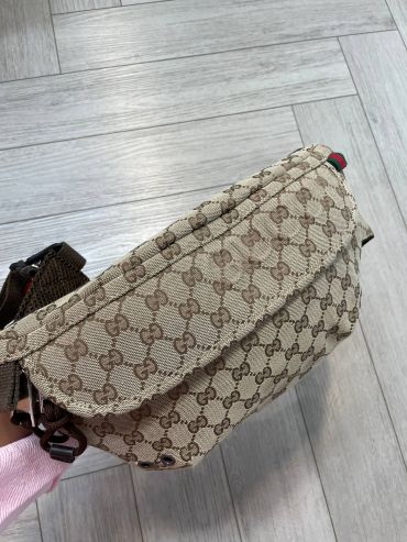 Поясная сумка-слинг Gucci LUX-136376