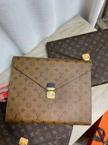 Папка Mark  Monogram Reverse Louis Vuitton LUX-137032