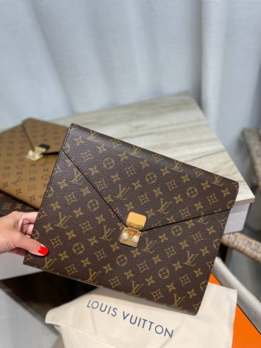  Папка Mark Monogram Reverse  Louis Vuitton LUX-129257
