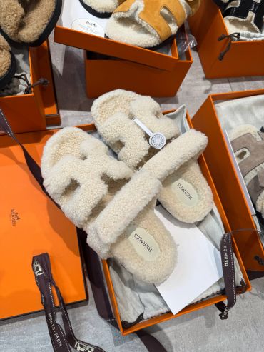 Chypre Sandal Hermes LUX-138217