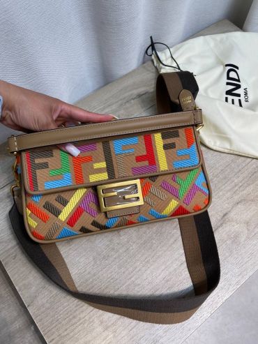 Сумка женская Fendi LUX-135011
