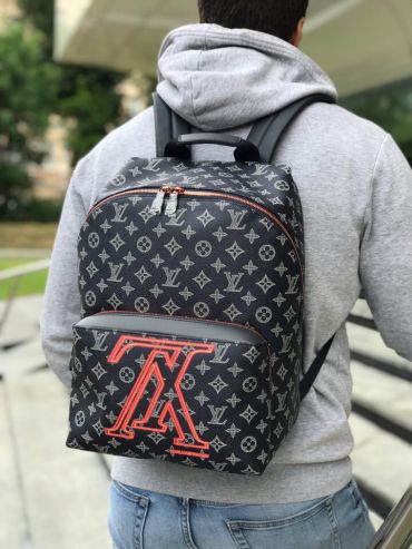  Рюкзак мужской Louis Vuitton СМ-164