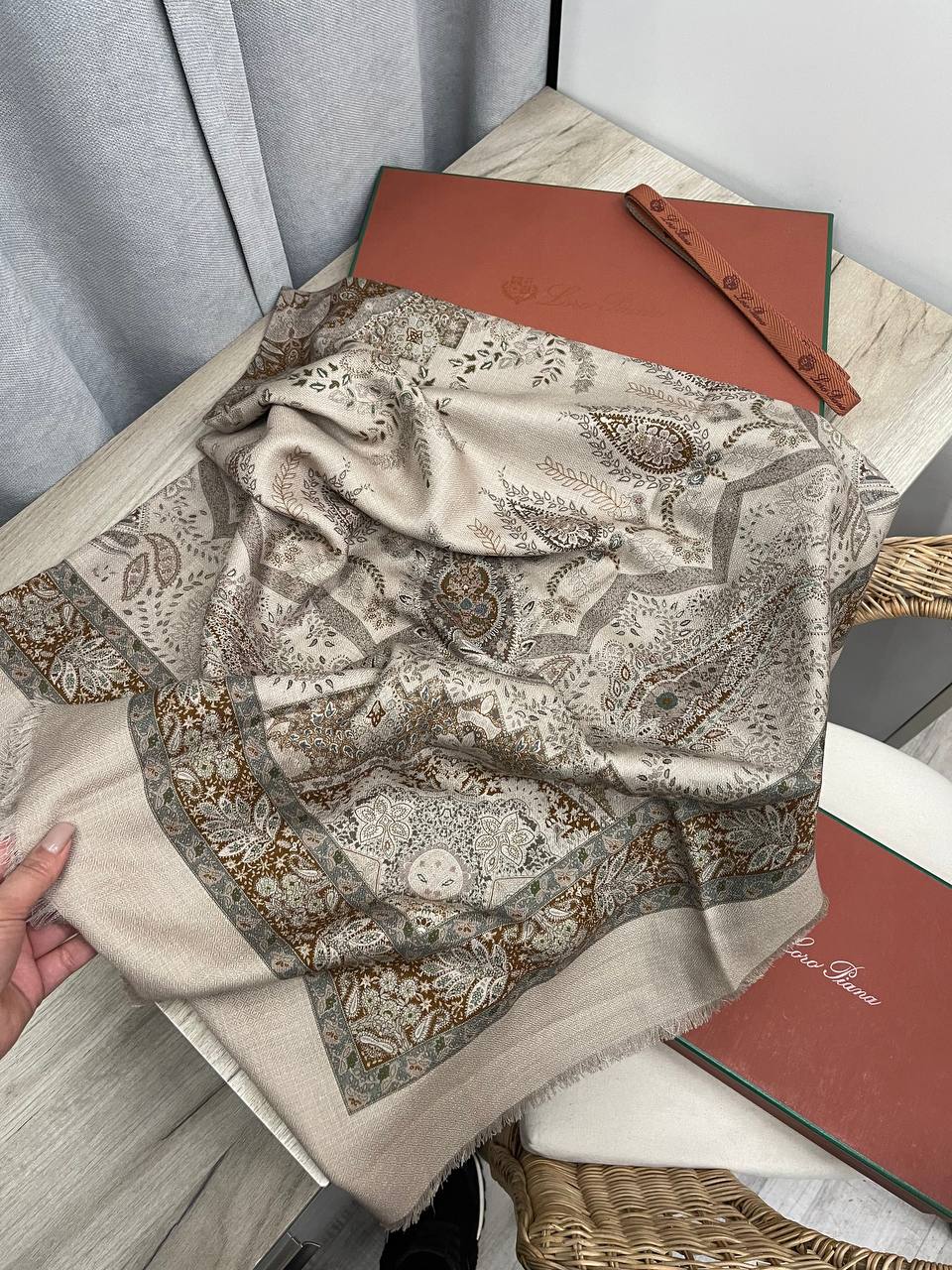 Платок Loro Piana LUX-112622 фото Платок Loro Piana Артикул LUX-112622