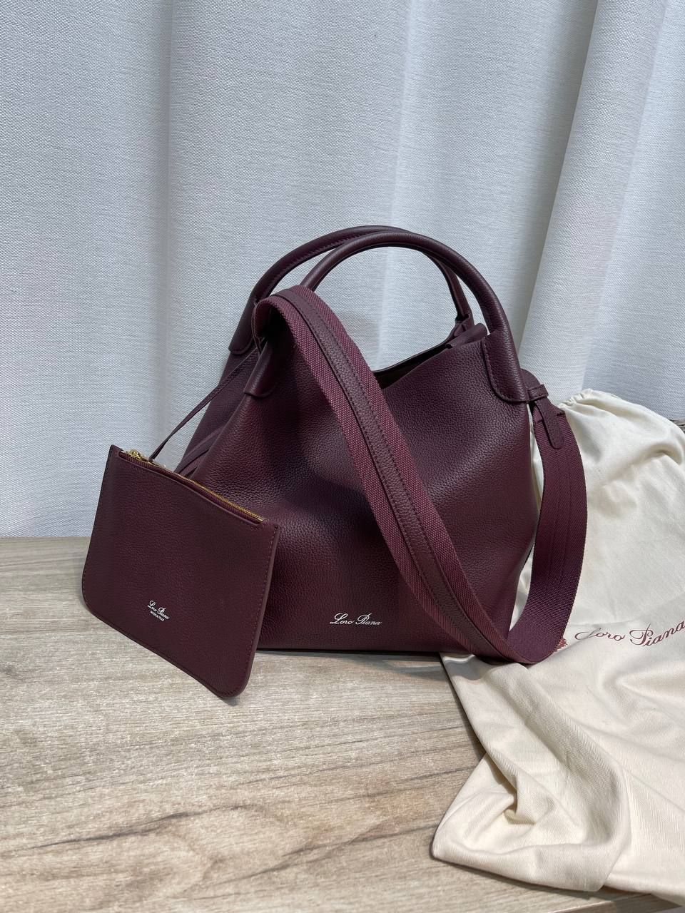 Сумка женская Loro Piana LUX-132600 фото Сумка женская Loro Piana Артикул LUX-132600