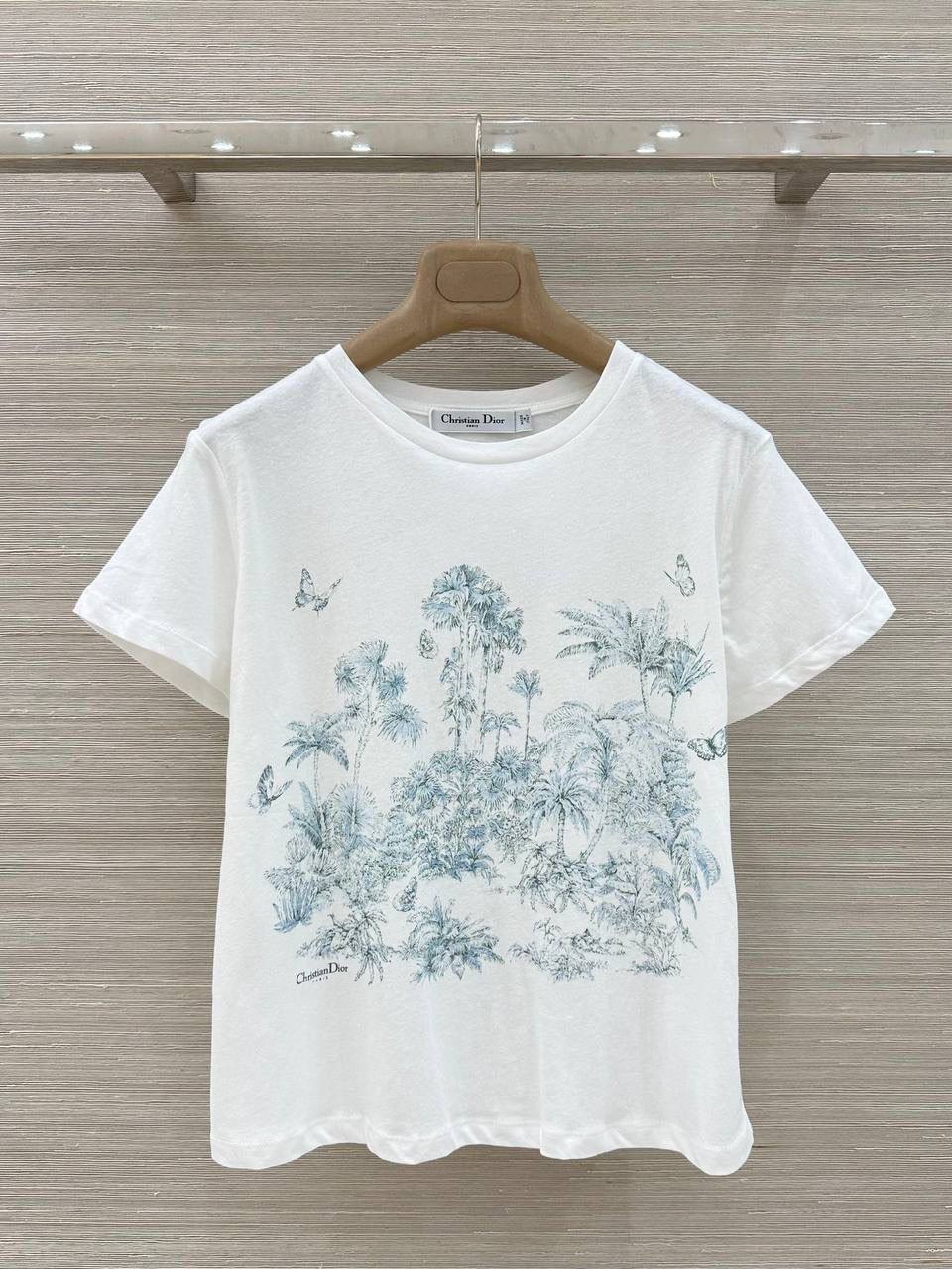 Футболка Christian Dior LUX-132763 фото Футболка Christian Dior Артикул LUX-132763
