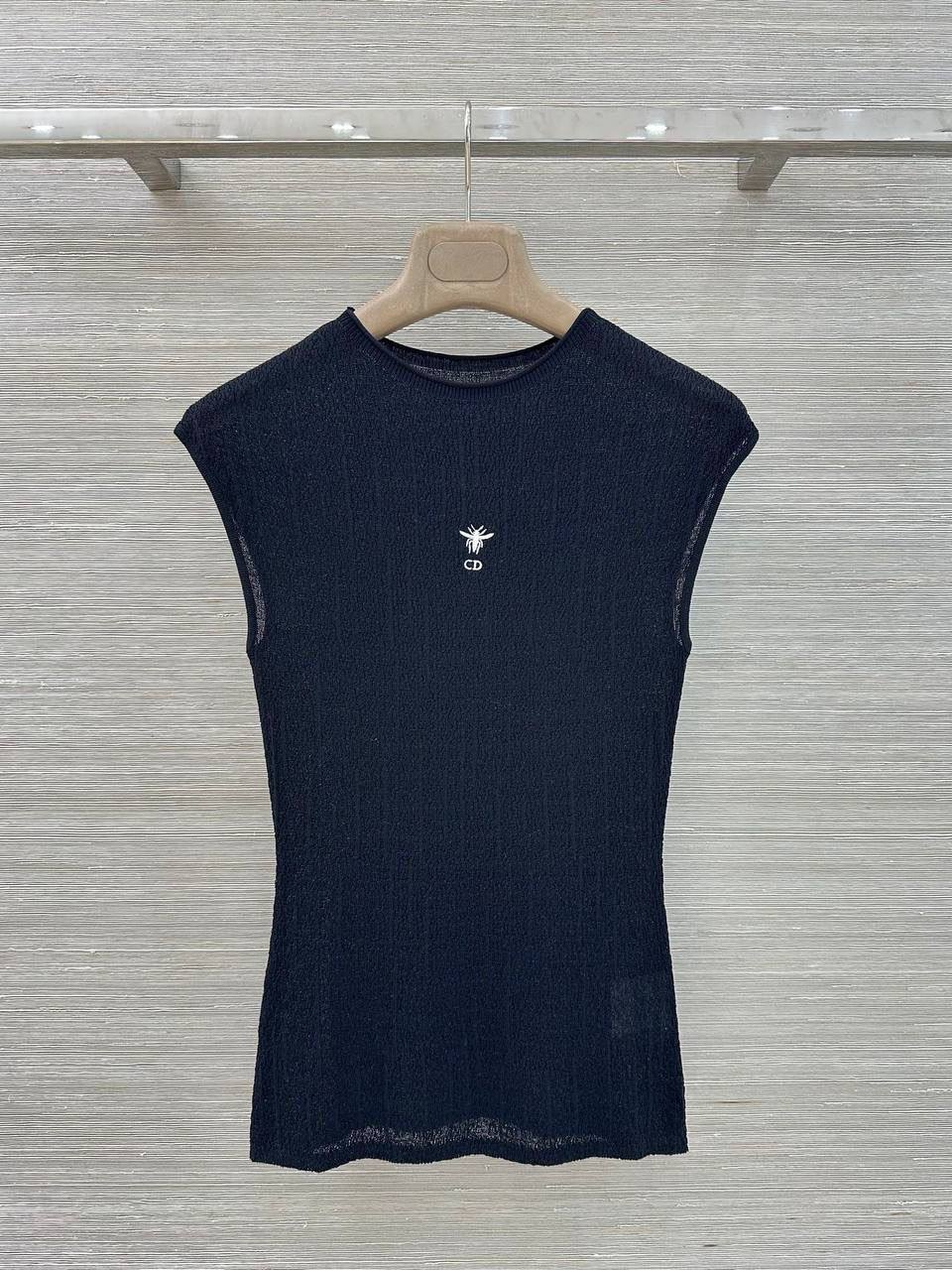 Футболка Christian Dior LUX-132780 фото Футболка Christian Dior Артикул LUX-132780