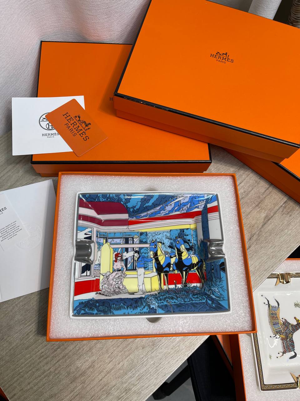 Пепельница Hermes LUX-132797 фото Пепельница Hermes Артикул LUX-132797