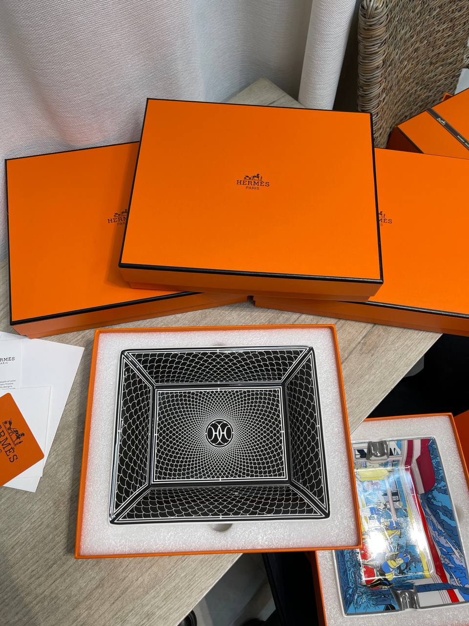 Пепельница Hermes LUX-132793 фото Пепельница Hermes Артикул LUX-132793