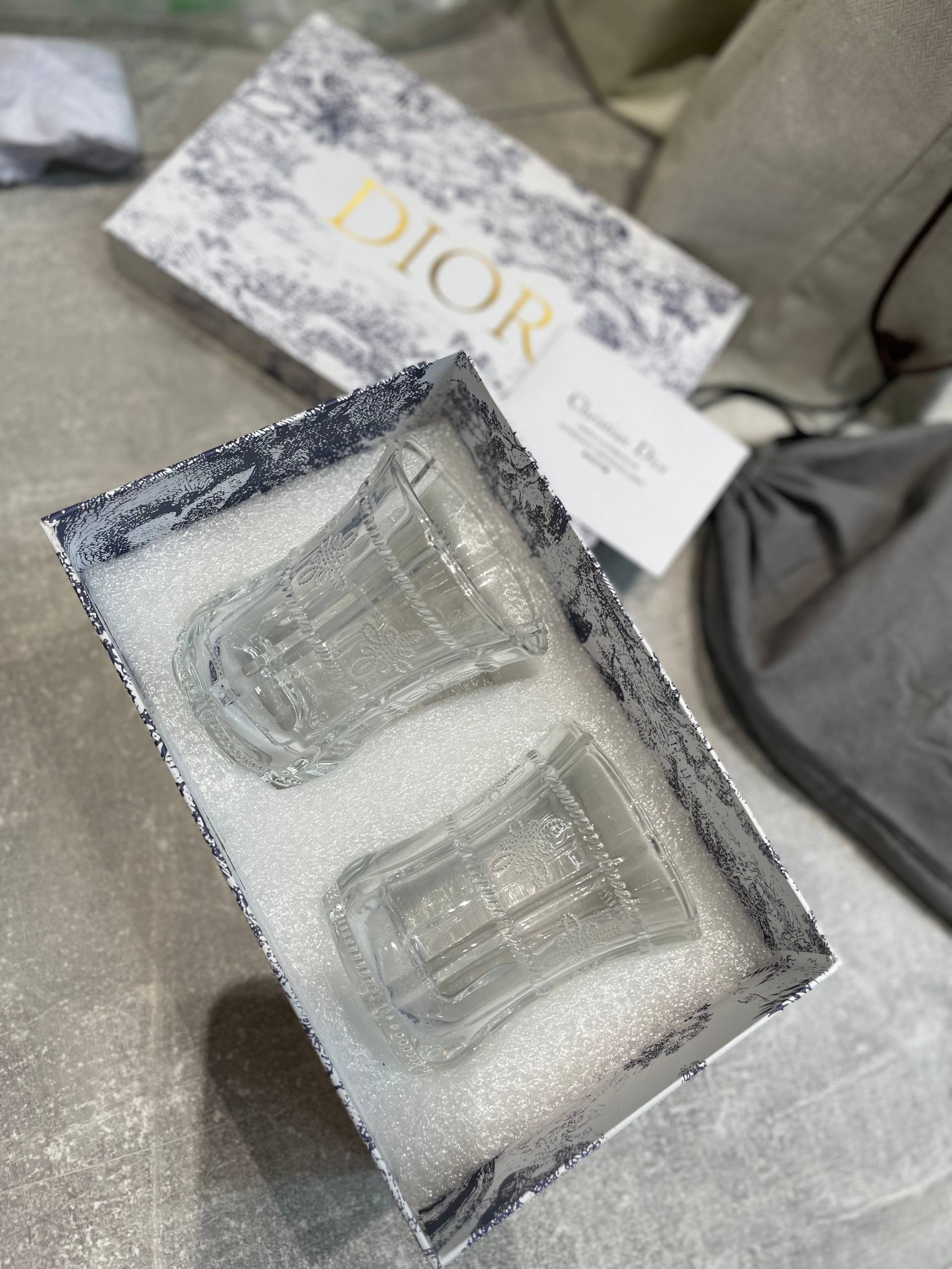 Пара стаканов Christian Dior LUX-132839 фото Пара стаканов Christian Dior Артикул LUX-132839