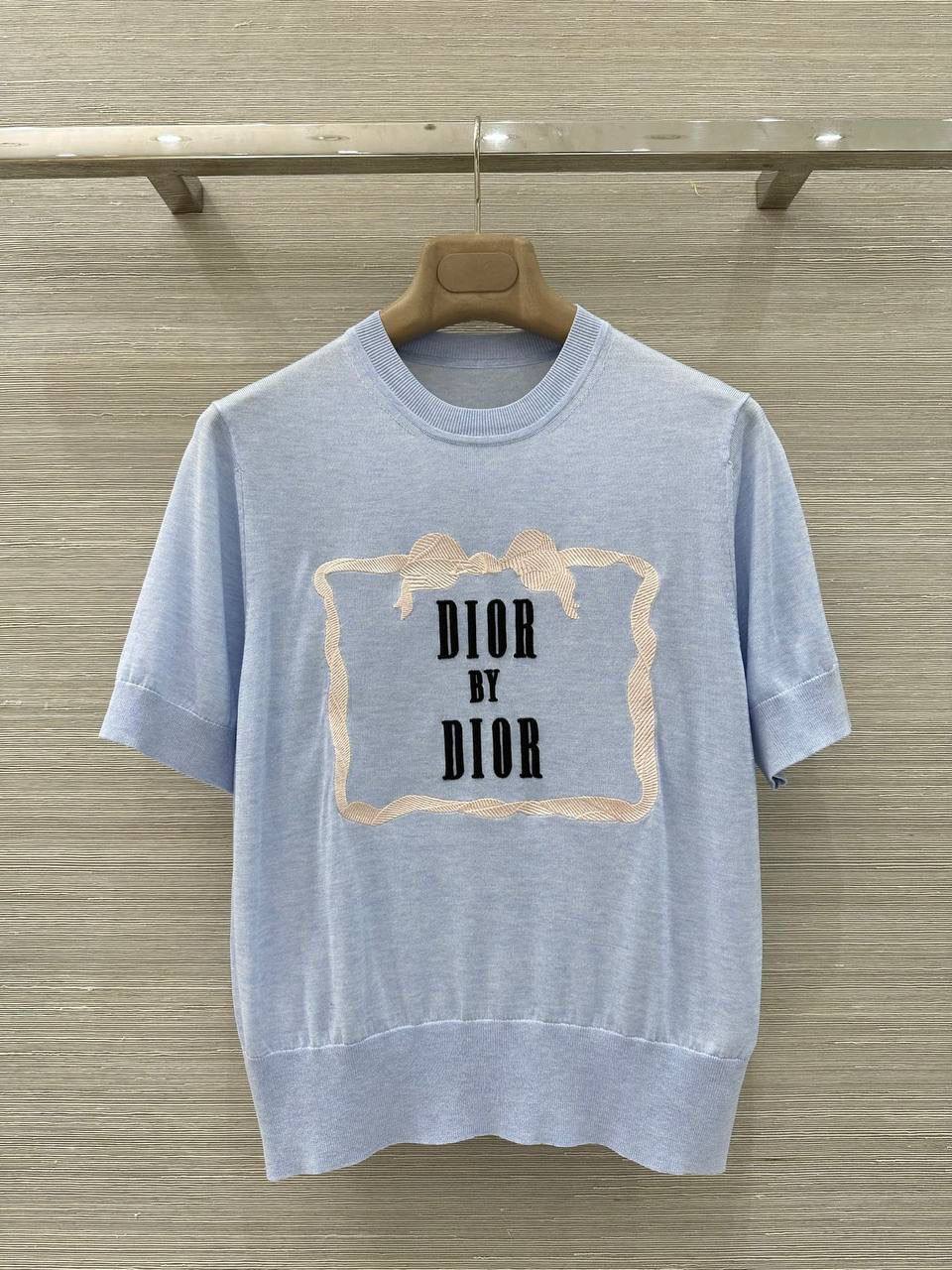 Футболка Christian Dior LUX-132980 фото Футболка Christian Dior Артикул LUX-132980