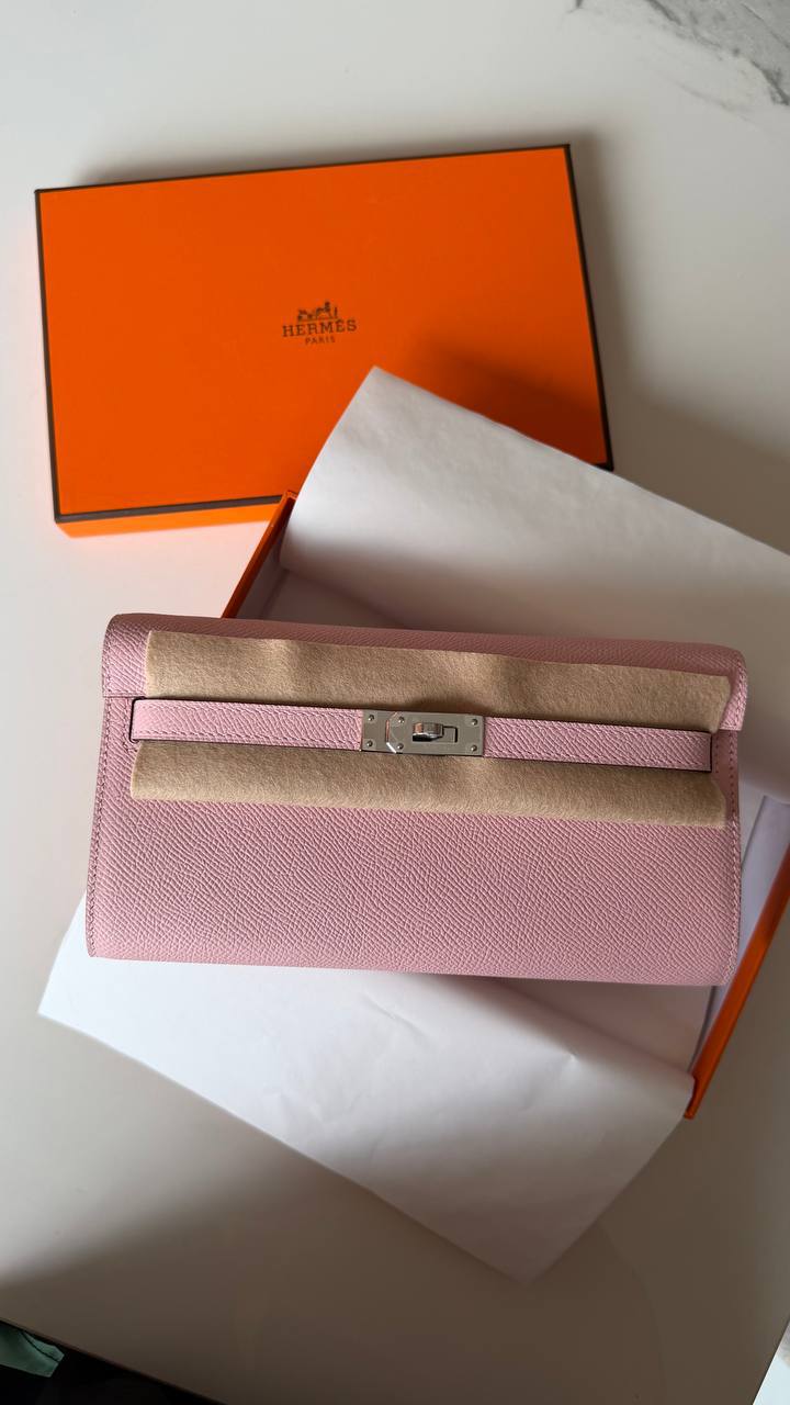 Сумка женская Kelly Classique To Go wallet Hermes LUX-133480 фото Сумка женская Kelly Classique To Go wallet Hermes Артикул LUX-133480