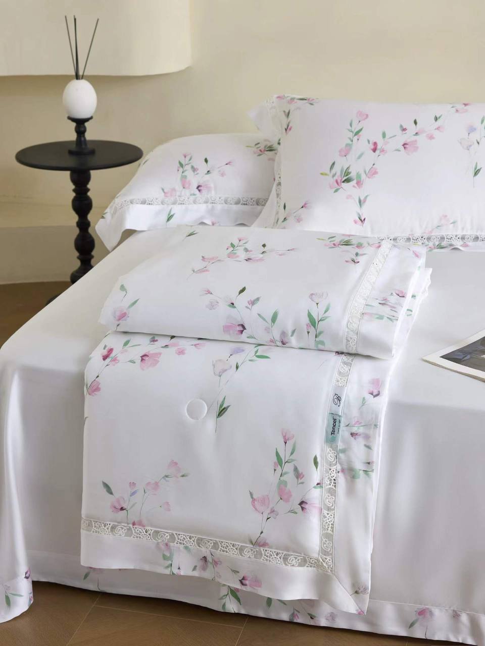 Комплект постельного белья Blumarine LUX-133814 фото Комплект постельного белья Blumarine Артикул LUX-133814