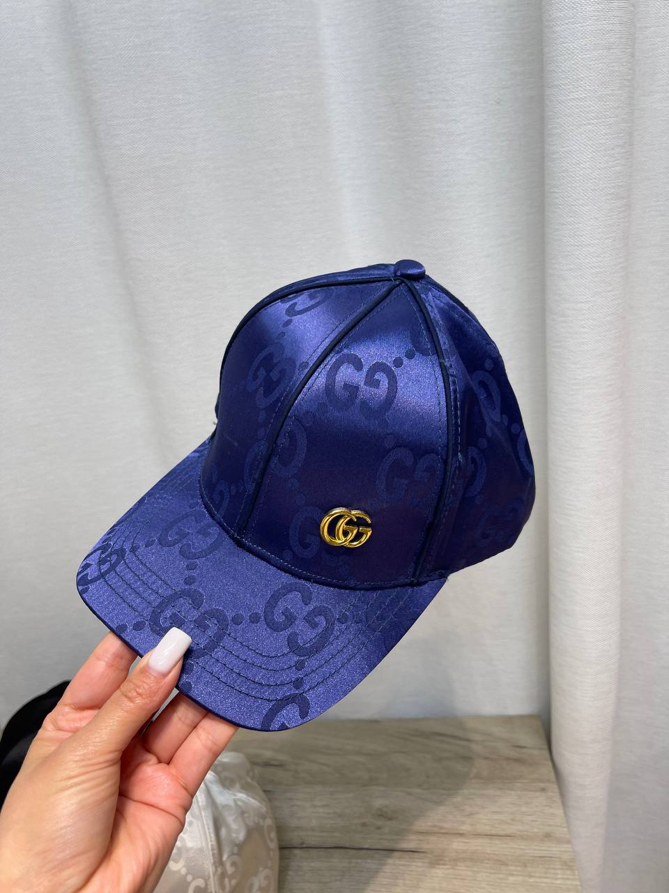 Бейсболка Gucci LUX-134693 фото Бейсболка Gucci Артикул LUX-134693