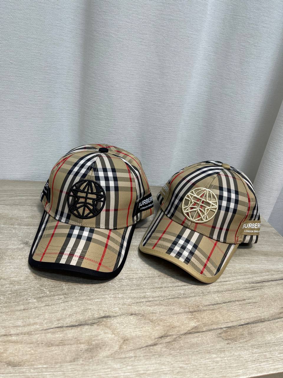 Бейсболка Burberry LUX-134685 фото Бейсболка Burberry Артикул LUX-134685