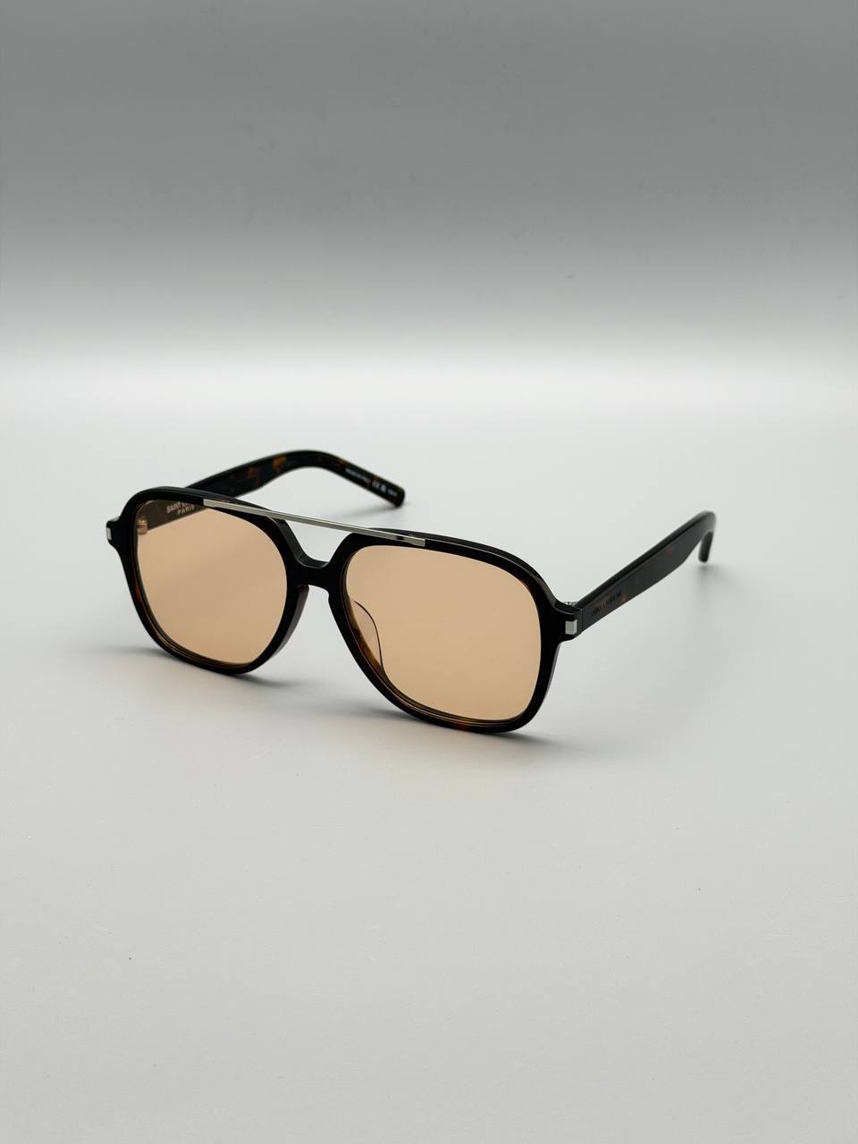 Очки Yves Saint Laurent LUX-134183 фото Очки Yves Saint Laurent Артикул LUX-134183