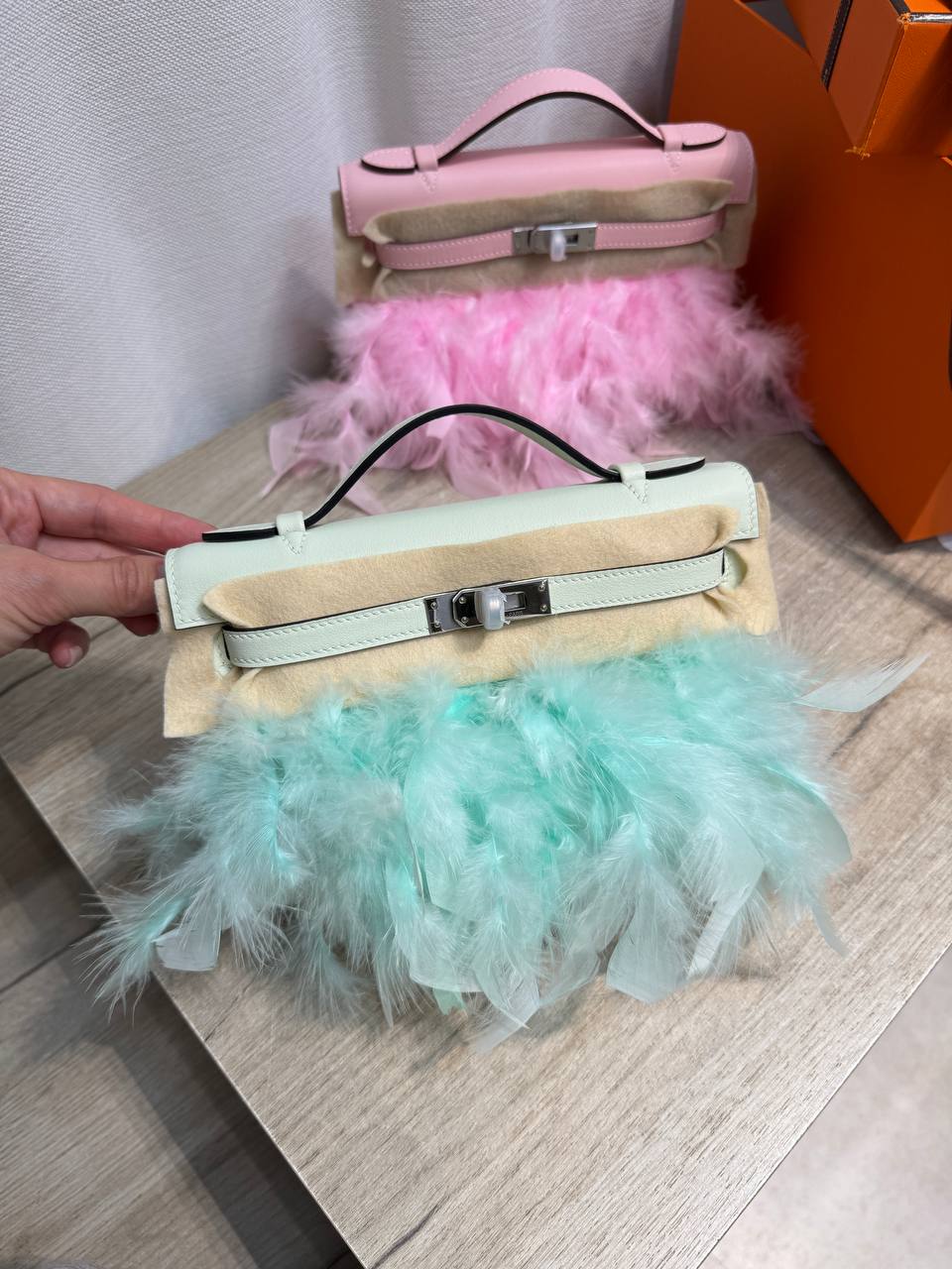 Сумка женская Kelly Pochette Hermes LUX-134657 фото Сумка женская Kelly Pochette Hermes Артикул LUX-134657