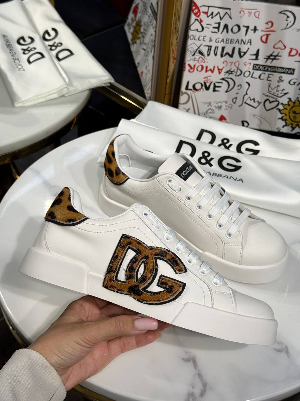 Кеды женские Dolce & Gabbana LUX-134899 фото Кеды женские Dolce & Gabbana Артикул LUX-134899