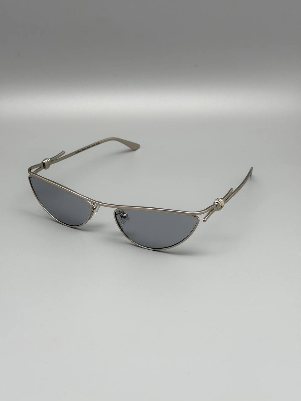 Очки Bottega Veneta LUX-134943 фото Очки Bottega Veneta Артикул LUX-134943