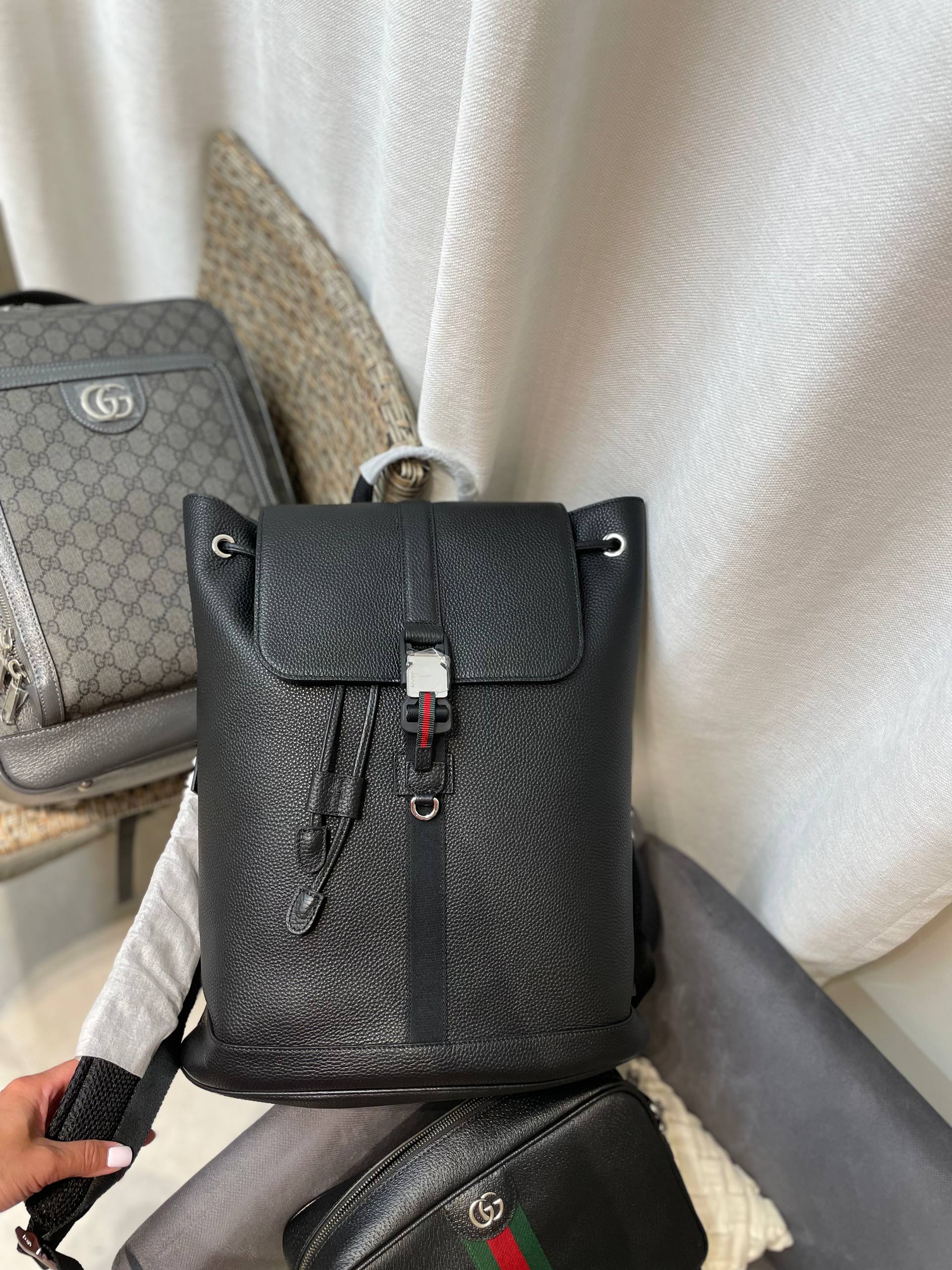 Рюкзак Gucci LUX-134985 фото Рюкзак Gucci Артикул LUX-134985