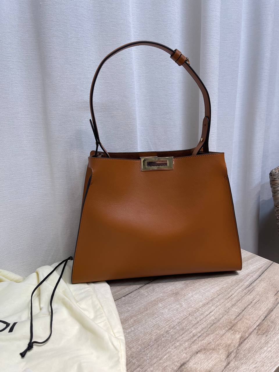 Сумка женская Fendi LUX-134991 фото Сумка женская Fendi Артикул LUX-134991