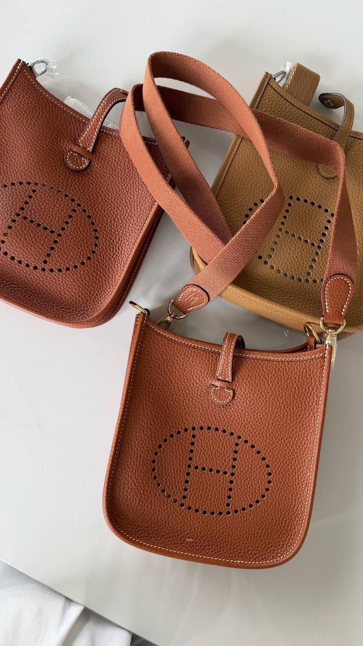 Сумка женская Evelyne mini Hermes LUX-135127 фото Сумка женская Evelyne mini Hermes Артикул LUX-135127