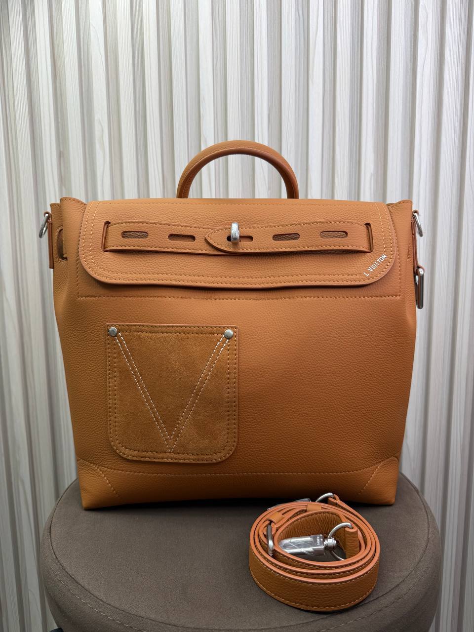 Сумка мужская Louis Vuitton LUX-135385 фото Сумка мужская Louis Vuitton Артикул LUX-135385