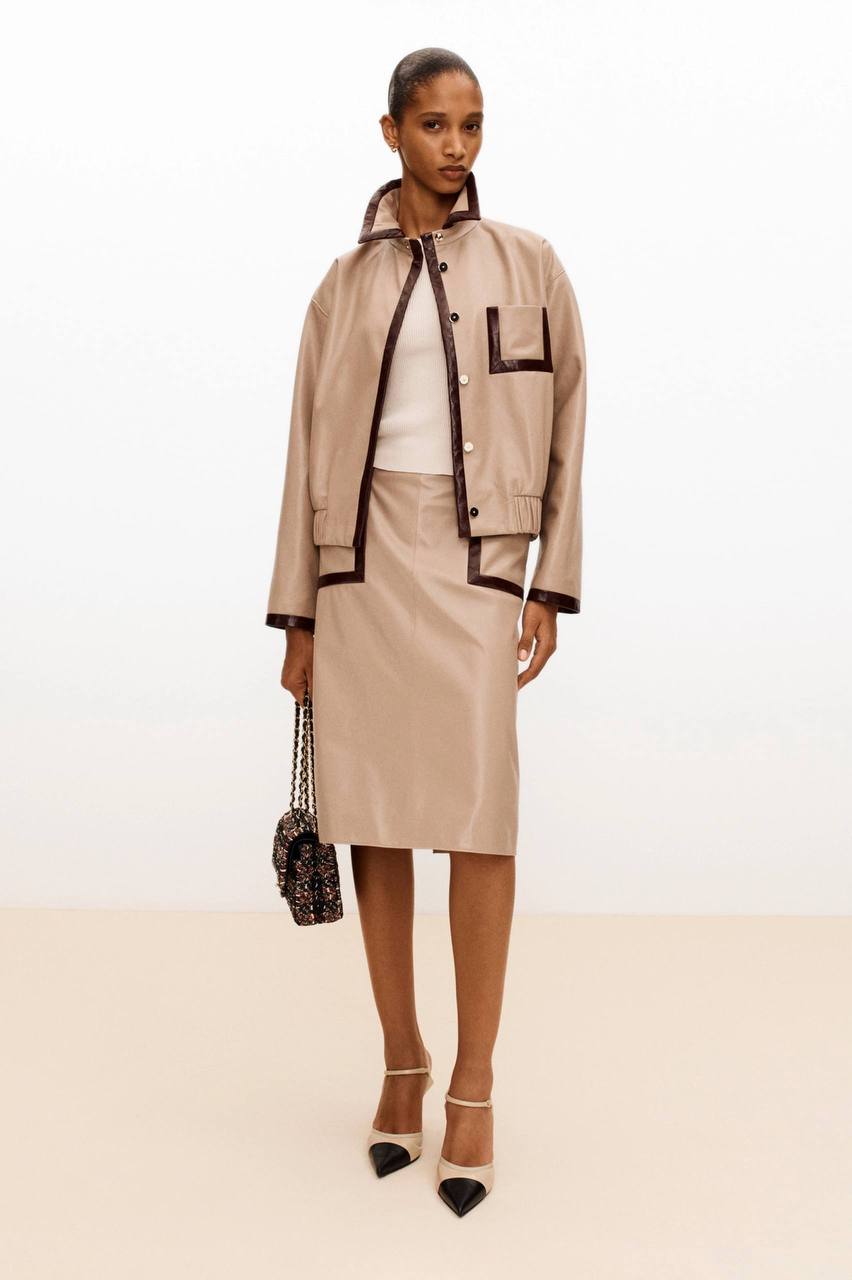 Костюм женский Chanel LUX-135677 фото Костюм женский Chanel Артикул LUX-135677