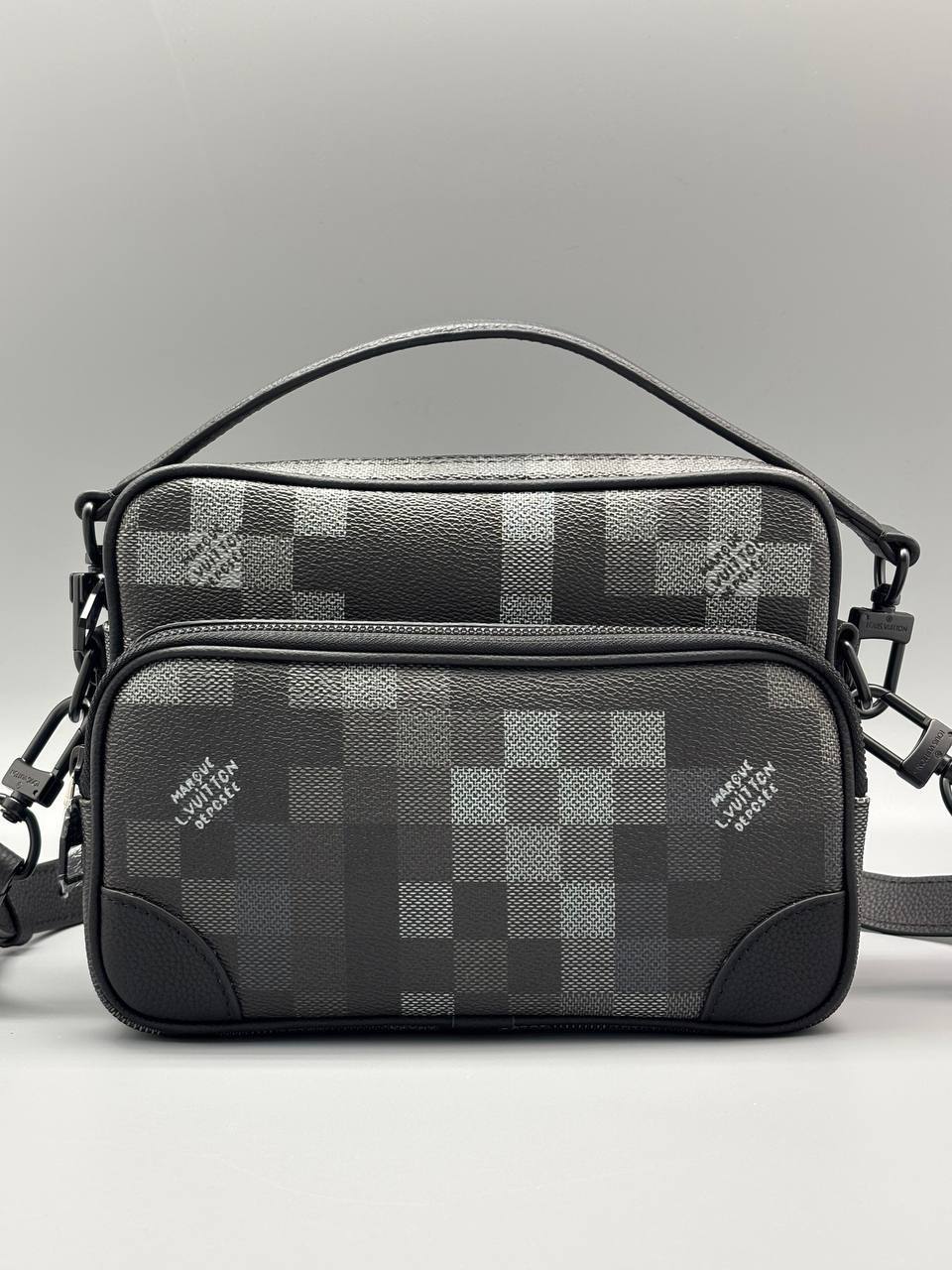 Мессенджер Louis Vuitton LUX-135699 фото Мессенджер Louis Vuitton Артикул LUX-135699