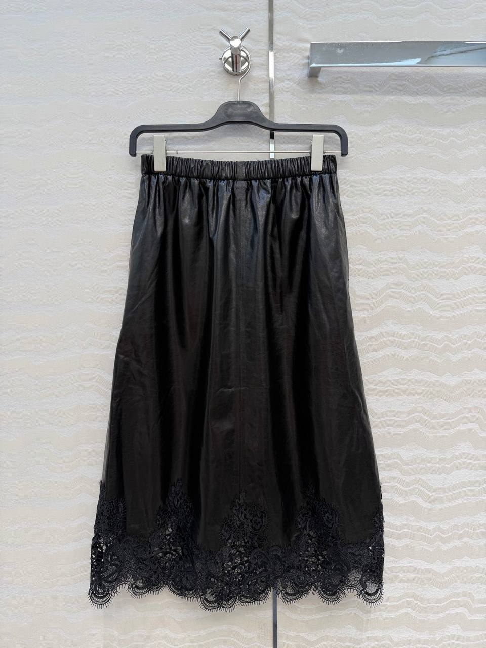 Кожаная юбка Ermanno Scervino LUX-135847 фото Кожаная юбка Ermanno Scervino Артикул LUX-135847