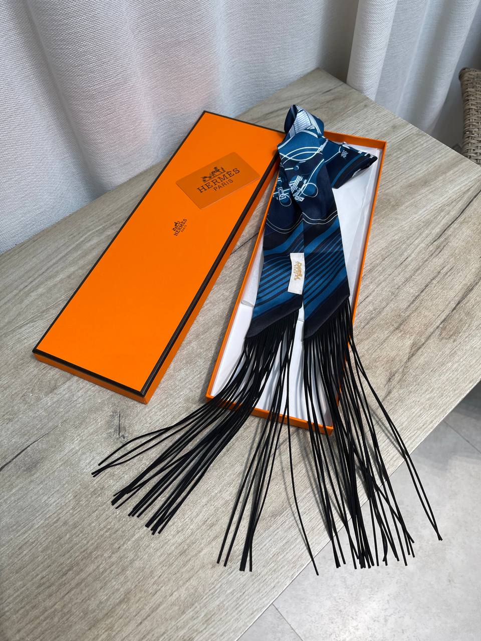 Шелковая лента Twilly Hermes LUX-135983 фото Шелковая лента Twilly Hermes Артикул LUX-135983