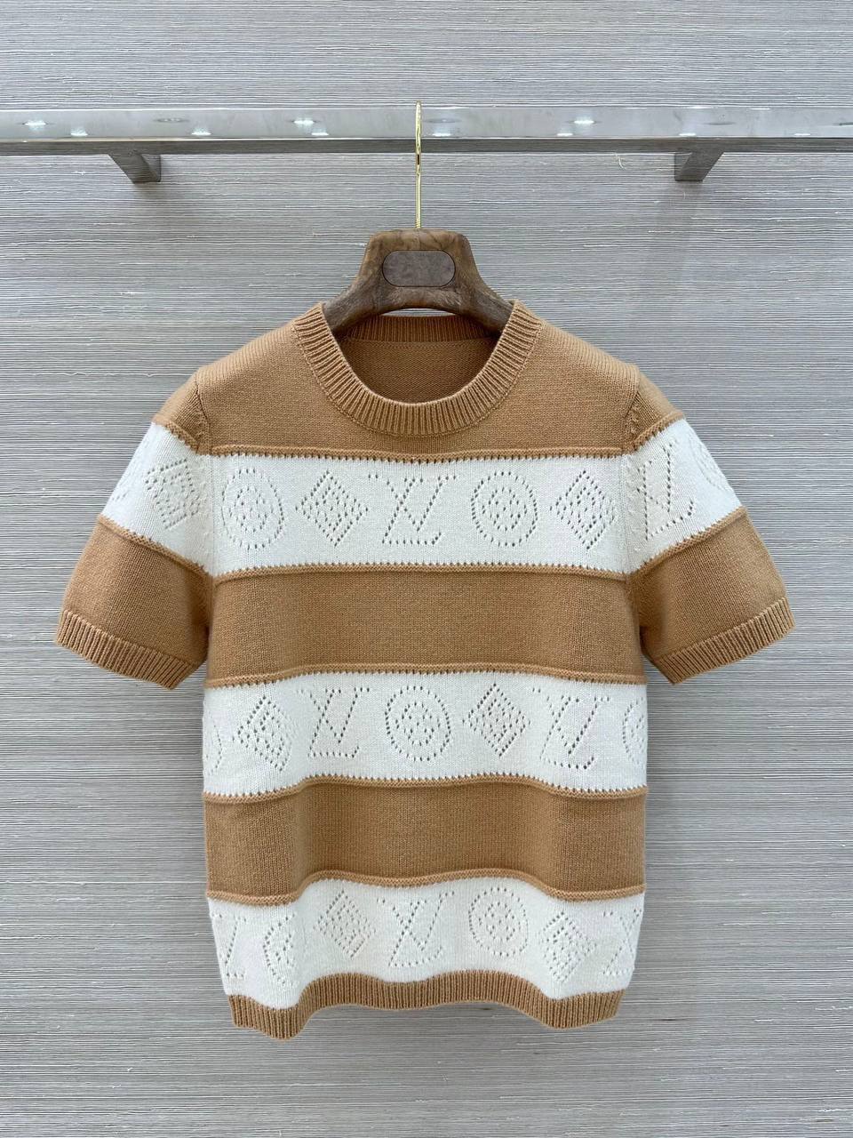 Кофта Louis Vuitton LUX-136141 фото Кофта Louis Vuitton Артикул LUX-136141