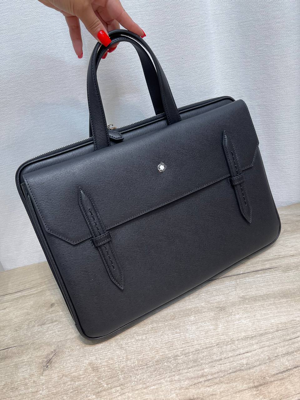 Портфель MONT BLANC LUX-135251 фото Портфель MONT BLANC Артикул LUX-135251