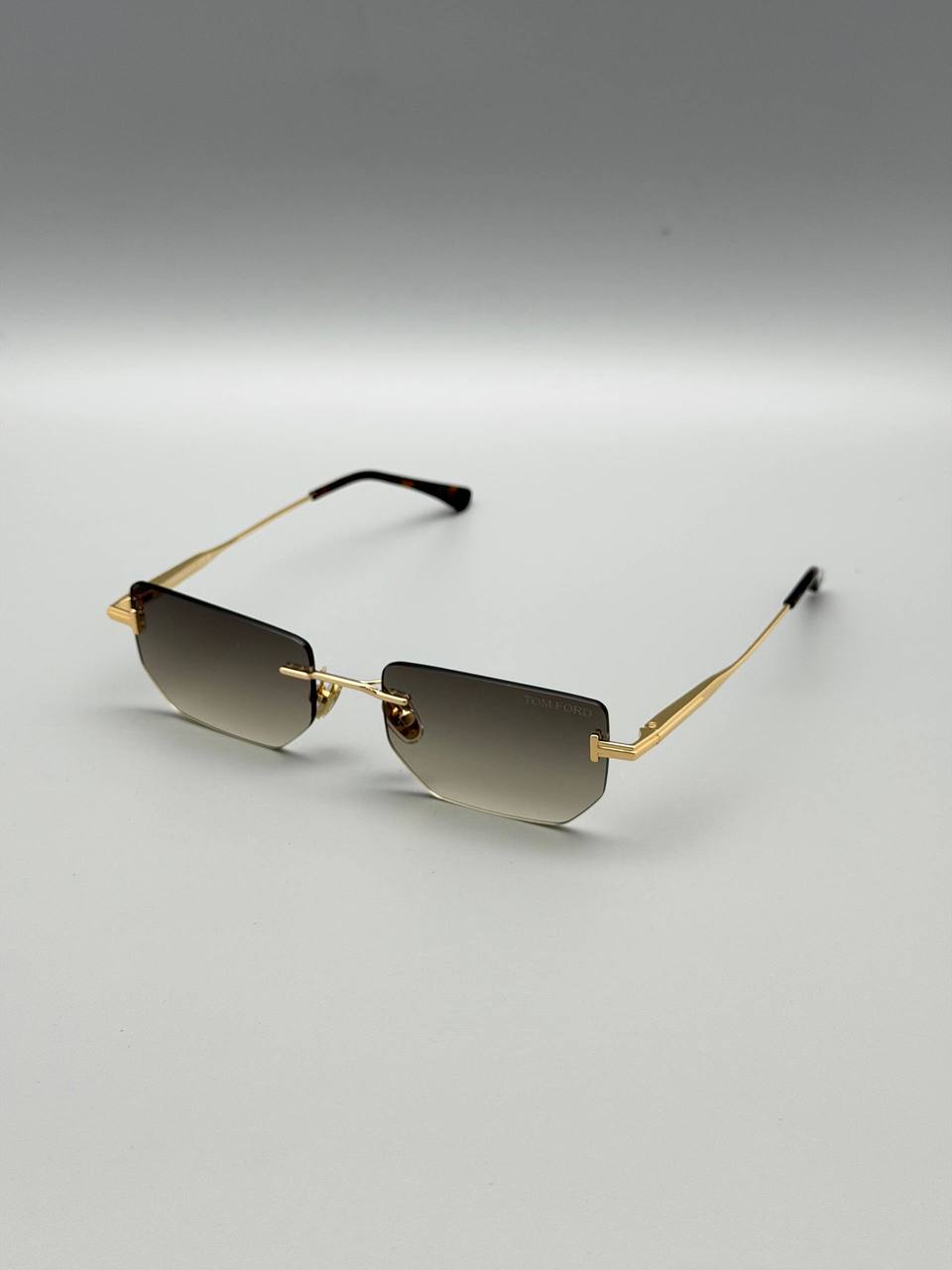 Очки Tom Ford LUX-136388 фото Очки Tom Ford Артикул LUX-136388
