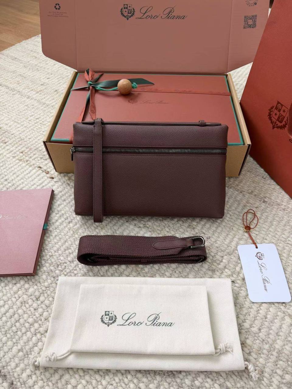 Клатч Loro Piana LUX-136428 фото Клатч Loro Piana Артикул LUX-136428