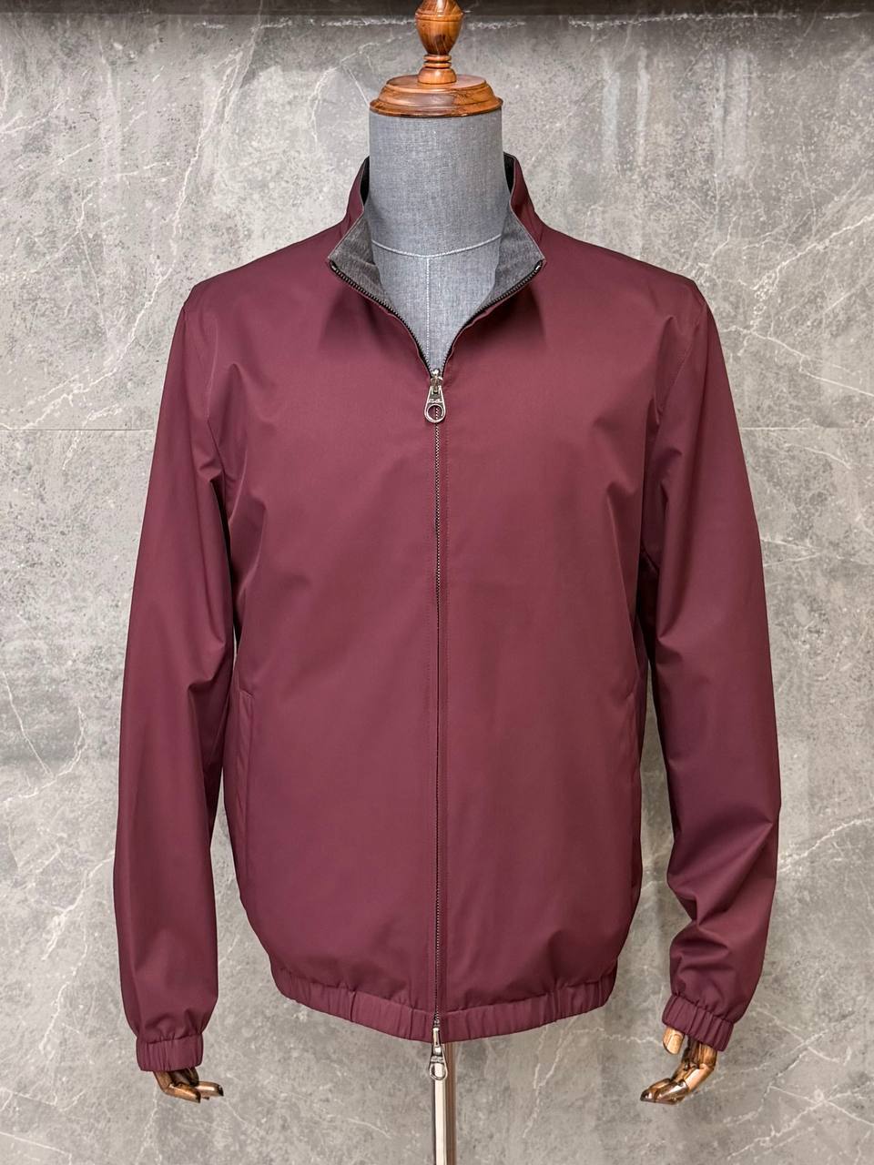 Двухсторонняя ветровка Loro Piana LUX-136454 фото Двухсторонняя ветровка Loro Piana Артикул LUX-136454