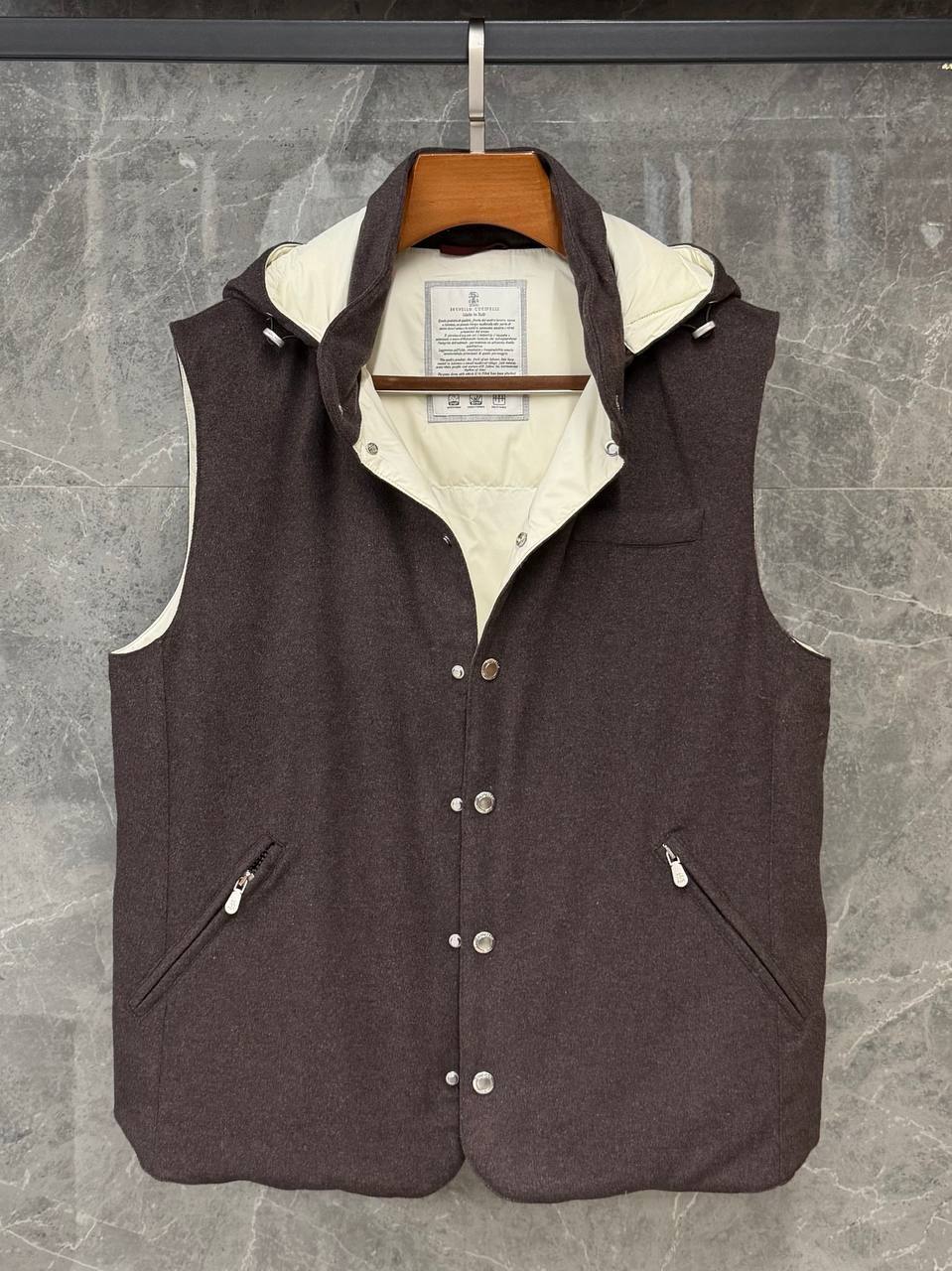 Жилет Brunello Cucinelli LUX-136616 фото Жилет Brunello Cucinelli Артикул LUX-136616