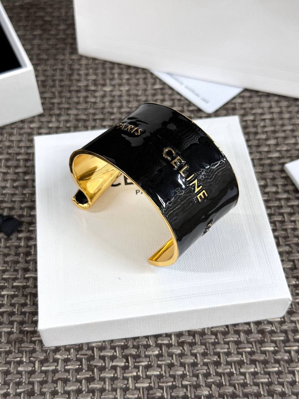 Браслет Celine LUX-136705 фото Браслет Celine Артикул LUX-136705