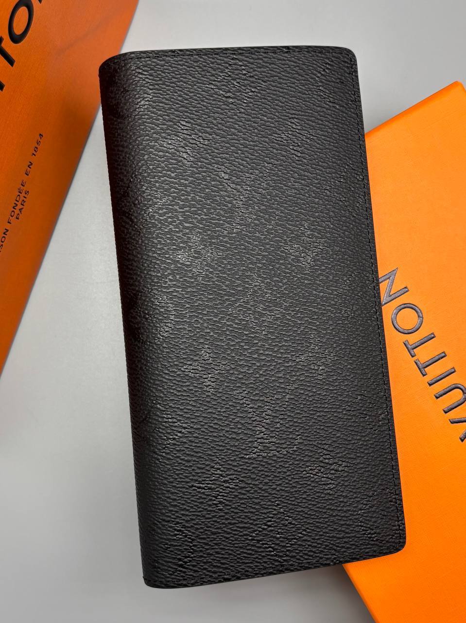 Купюрник Louis Vuitton LUX-136922 фото Купюрник Louis Vuitton Артикул LUX-136922