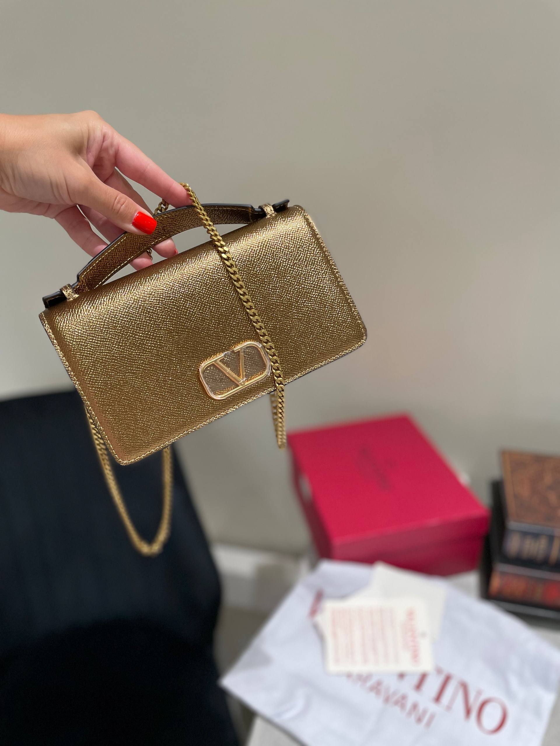 Сумка-клатч Valentino LUX-136998 фото Сумка-клатч Valentino Артикул LUX-136998
