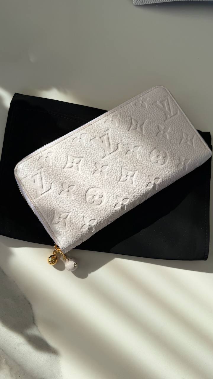 Кошелёк Louis Vuitton LUX-137047 фото Кошелёк Louis Vuitton Артикул LUX-137047