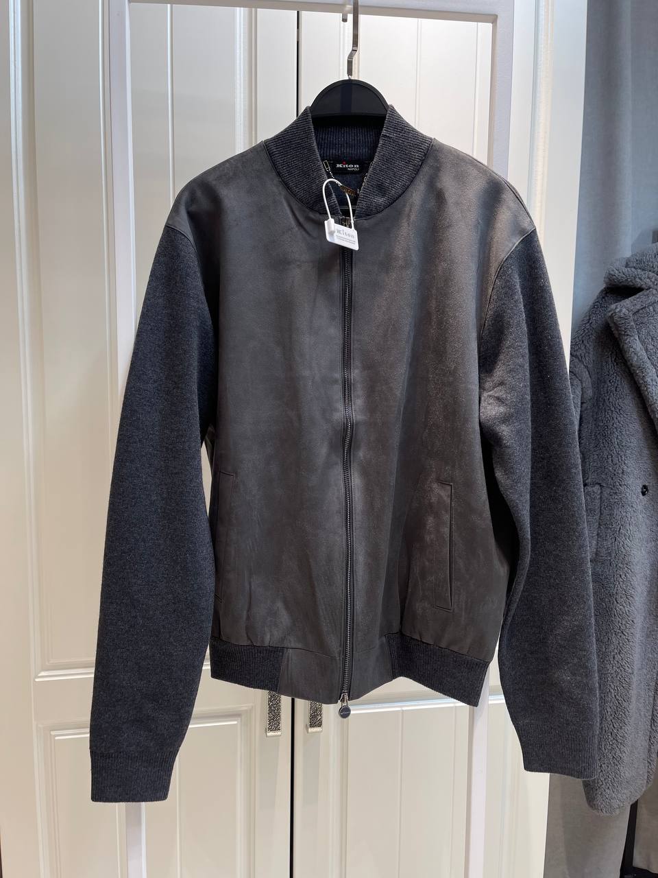 Бомбер Kiton LUX-137204 фото Бомбер Kiton Артикул LUX-137204
