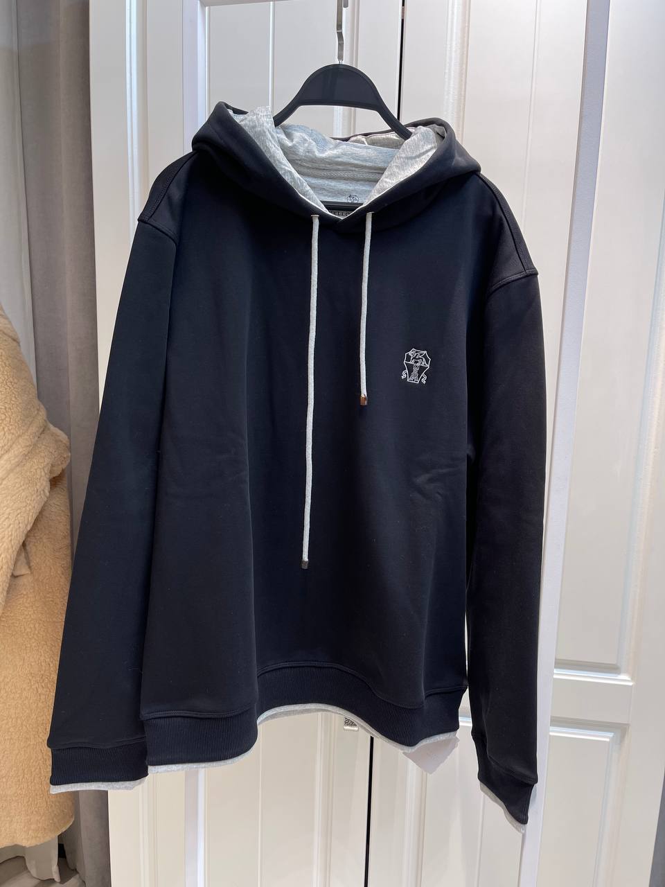 Толстовка Brunello Cucinelli LUX-137205 фото Толстовка Brunello Cucinelli Артикул LUX-137205
