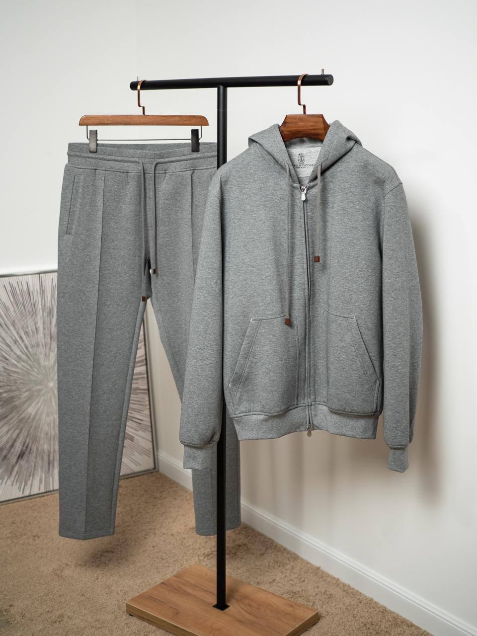 Костюм спортивный Brunello Cucinelli LUX-137219 фото Костюм спортивный Brunello Cucinelli Артикул LUX-137219