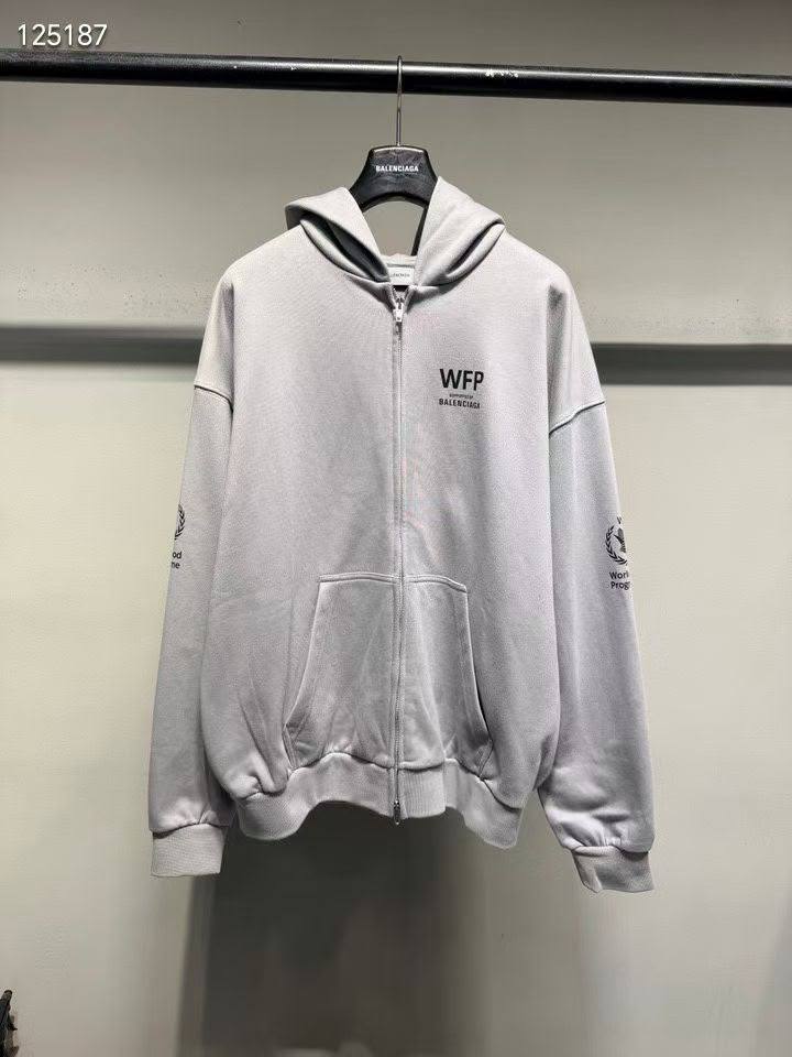 Худи Balenciaga LUX-137858 фото Худи Balenciaga Артикул LUX-137858
