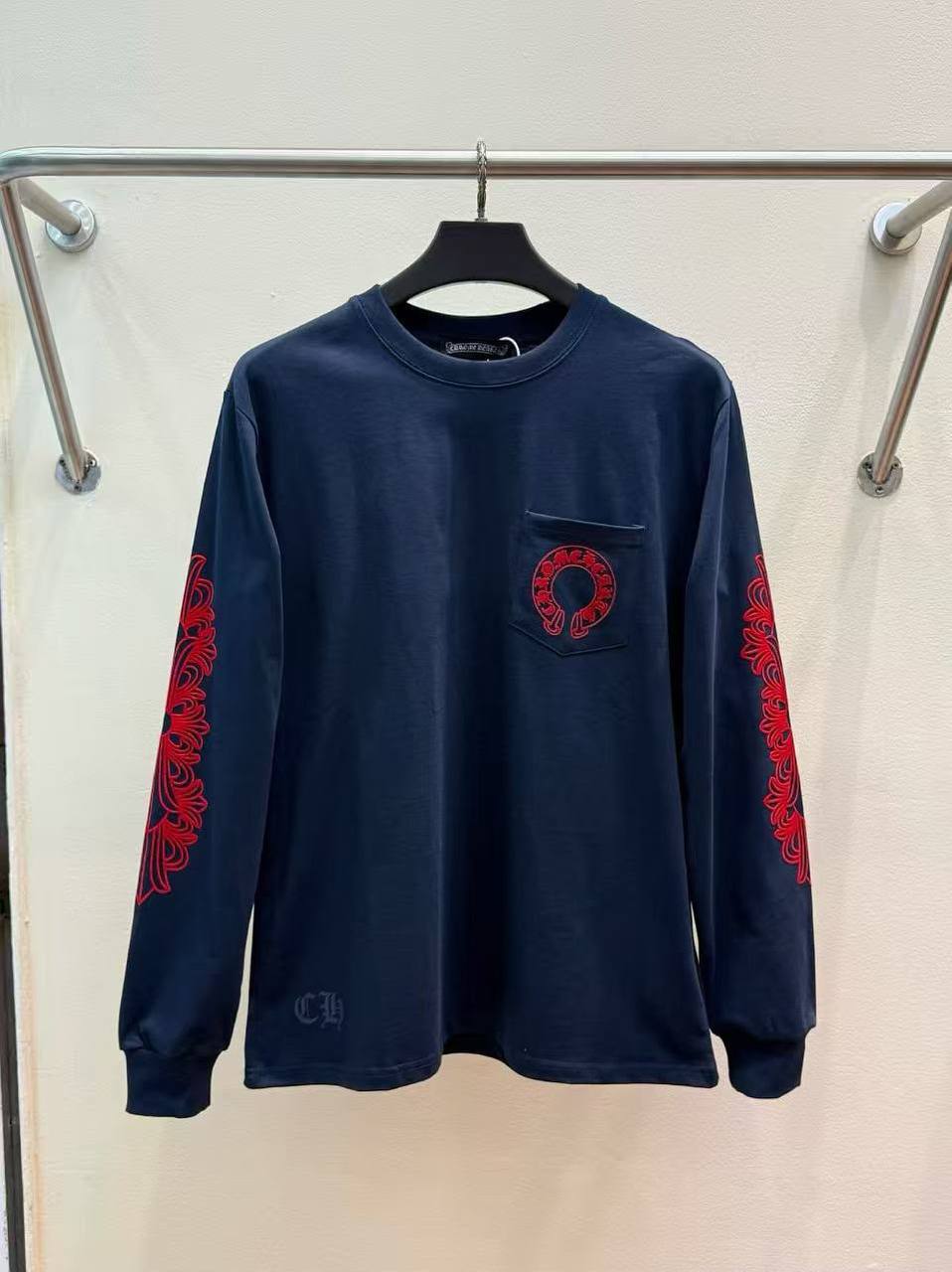 Лонгслив CHROME HEARTS LUX-138030 фото Лонгслив CHROME HEARTS Артикул LUX-138030