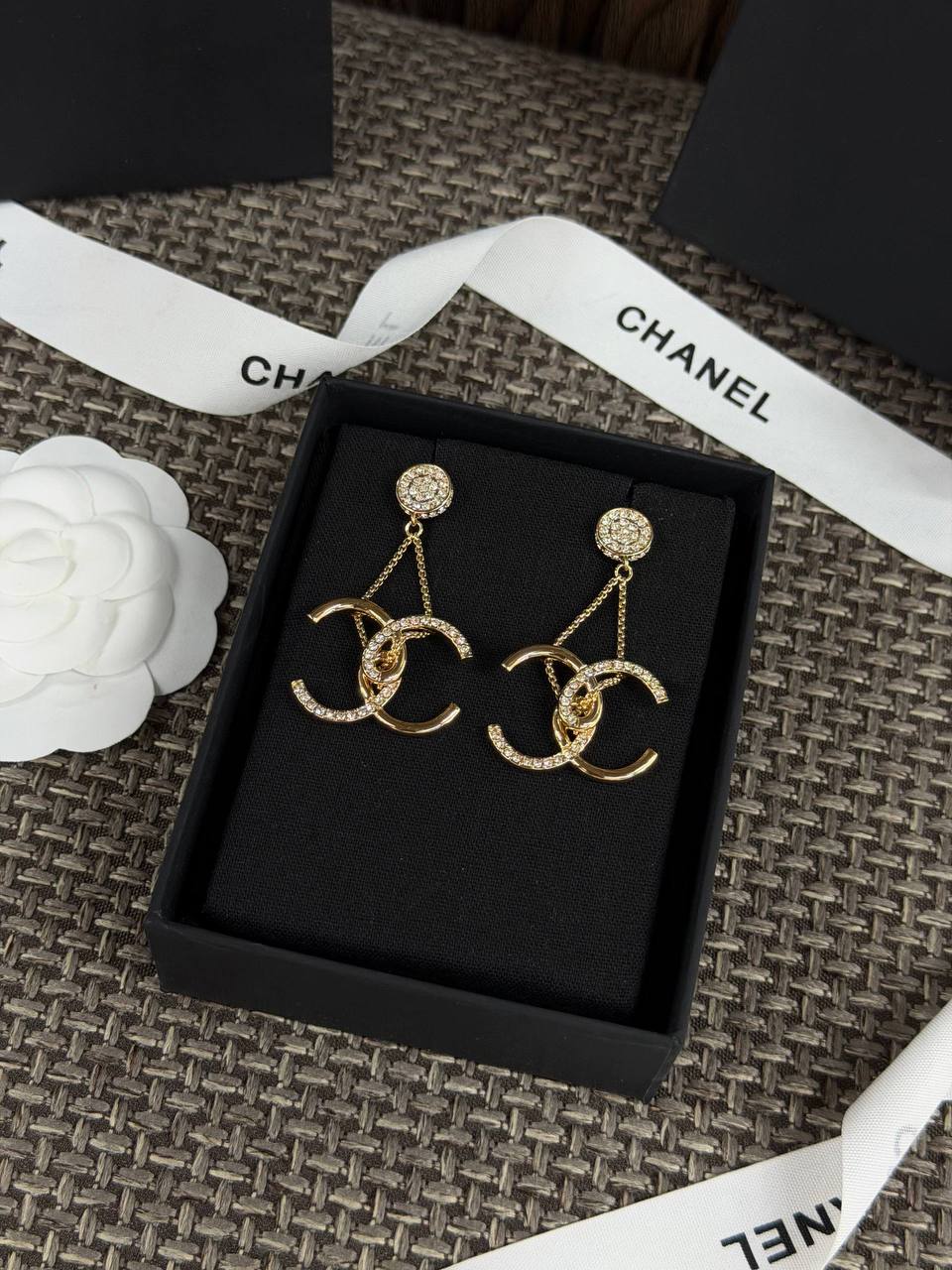 Серьги Chanel LUX-138236 фото Серьги Chanel Артикул LUX-138236