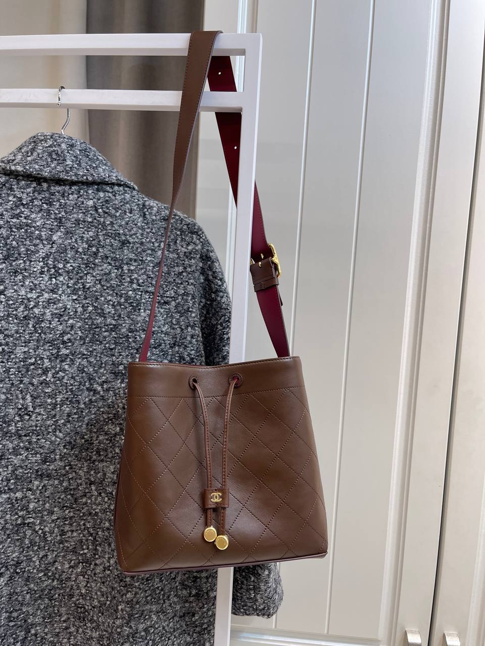Сумка женская bucket bag Chanel LUX-138259 фото Сумка женская bucket bag Chanel Артикул LUX-138259
