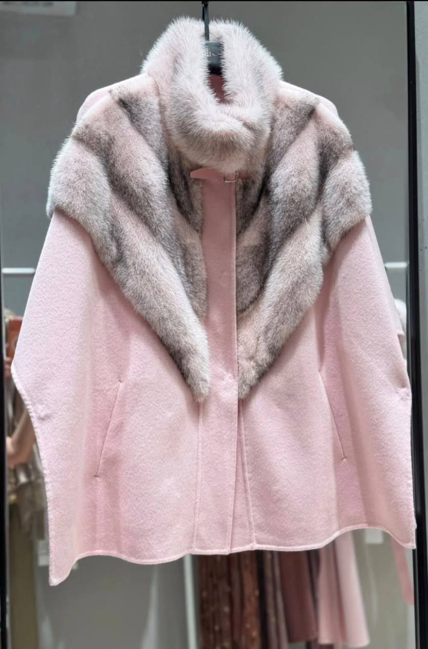 Пончо Loro Piana LUX-138300 фото Пончо Loro Piana Артикул LUX-138300