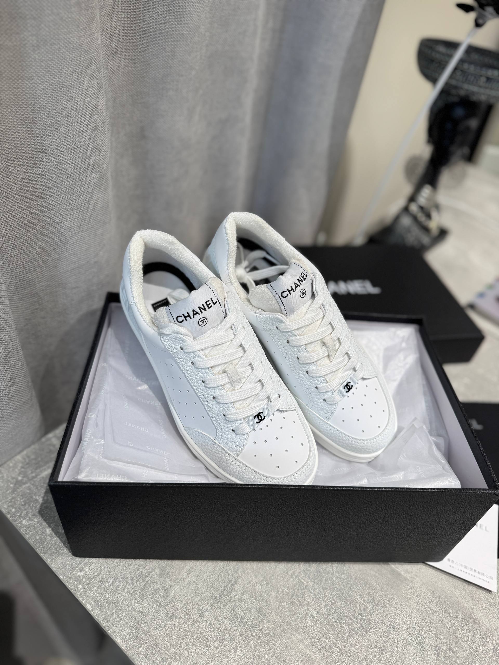 Кеды женские Chanel LUX-138400 фото Кеды женские Chanel Артикул LUX-138400
